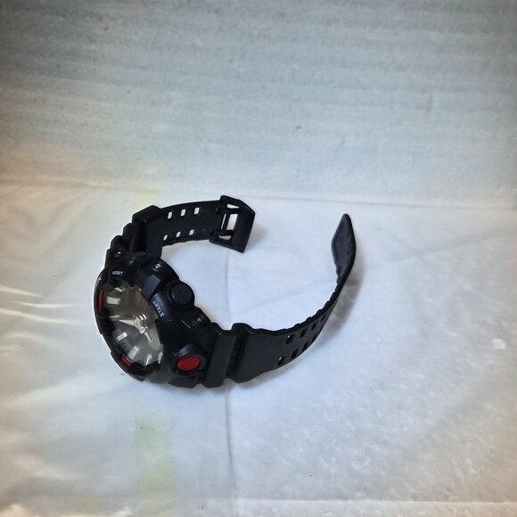 Casio G Shock NWOT condition - Black and Red - Picture 9 of 13